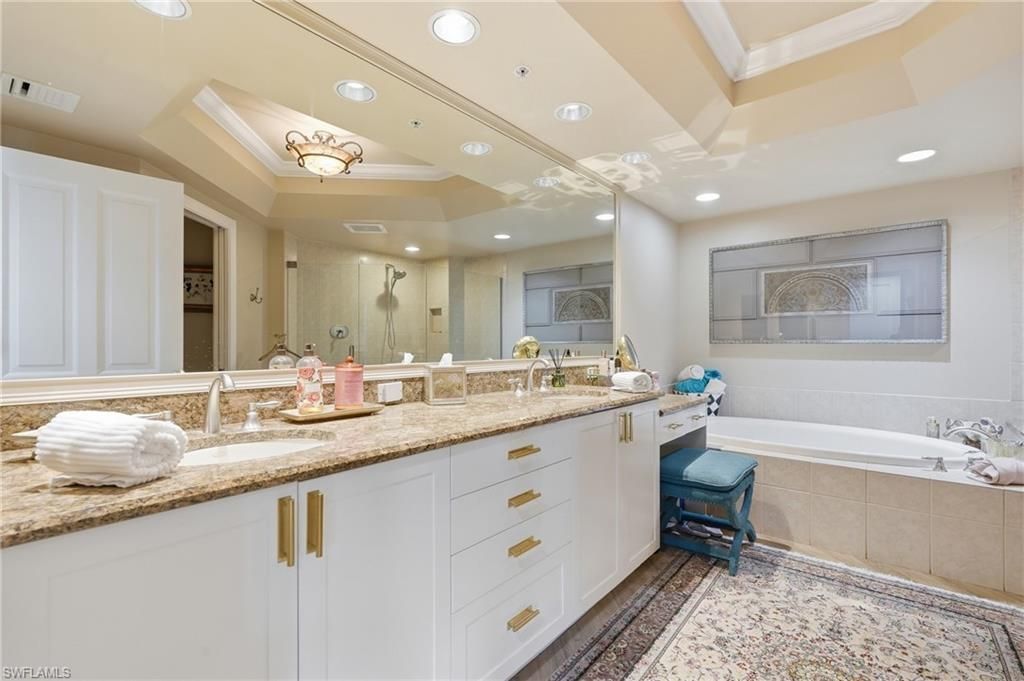 1060 Borghese Ln , Unit 2006, Naples, FL 34114 Photo