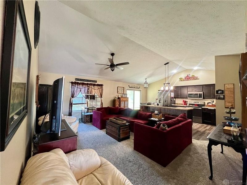 110 Silver Oak Court, Carlisle, OH 45005 Photo 11