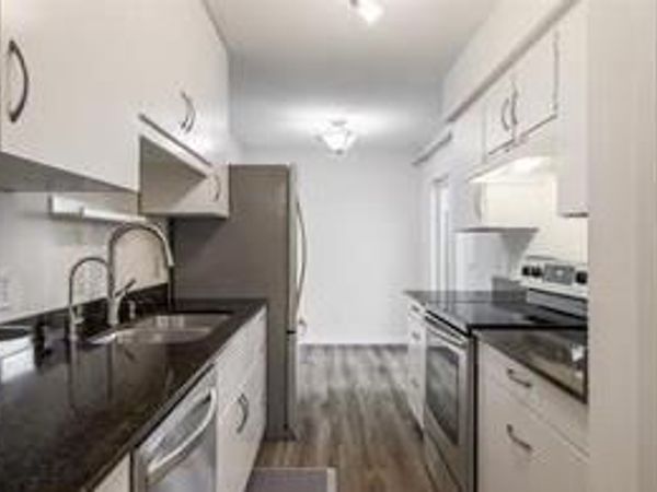 6910 Hart LN, Unit 605, Austin, TX 78731