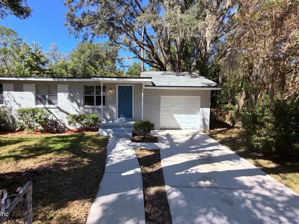 2975 EXORA Court, Jacksonville, FL 32209