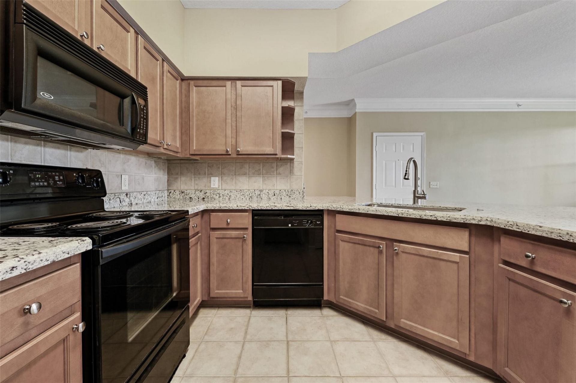 9905 Baywinds Drive, Unit 2104, West Palm Beach, FL 33411 Photo