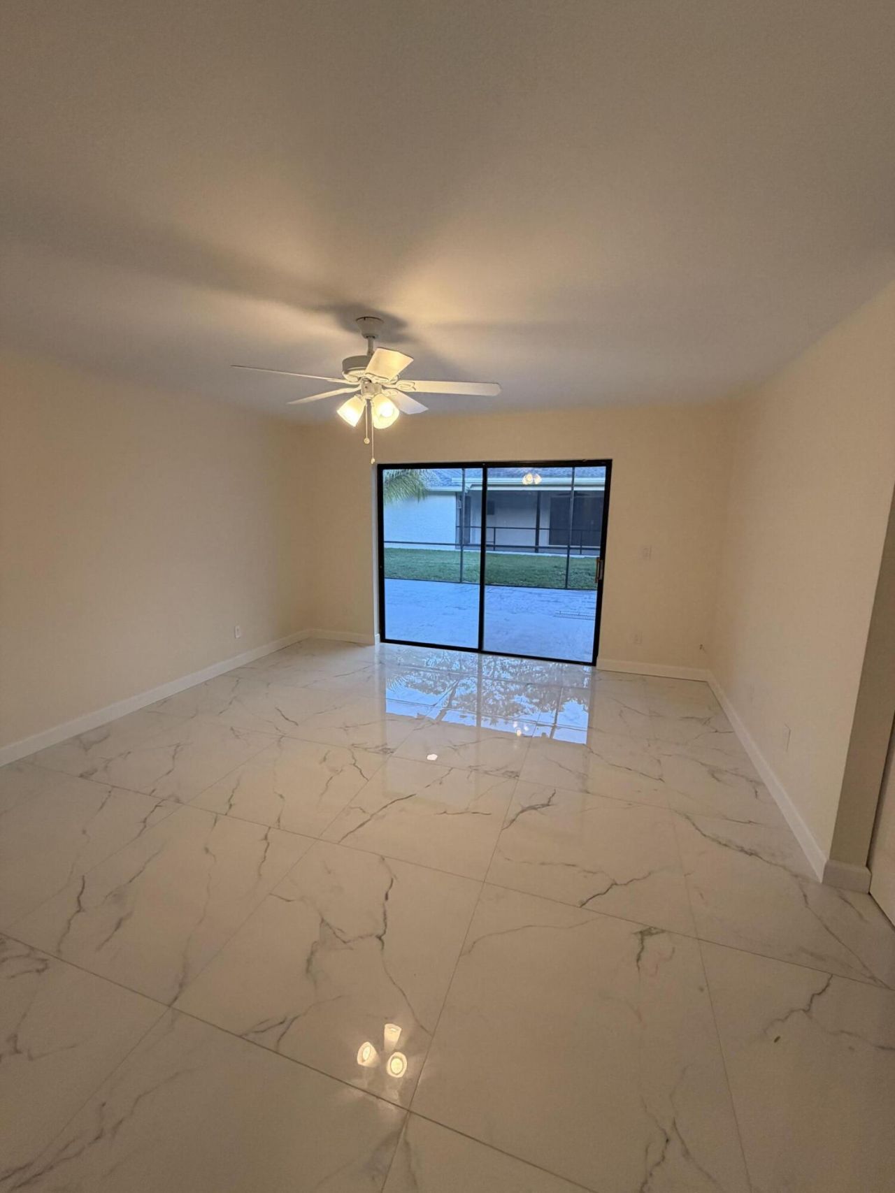 7009 NW 49th Place, Unit 1, Lauderhill, FL 33319 Photo