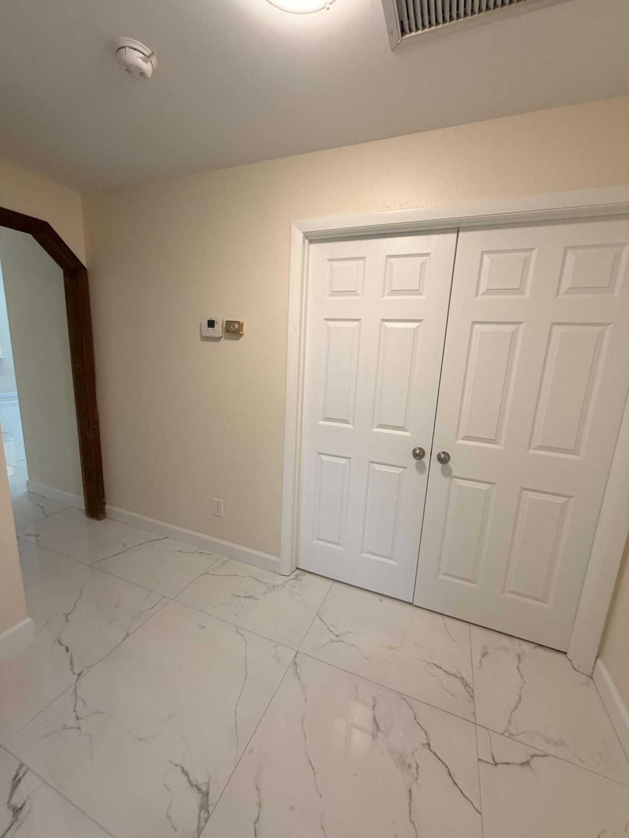 7009 NW 49th Place, Unit 1, Lauderhill, FL 33319 Photo