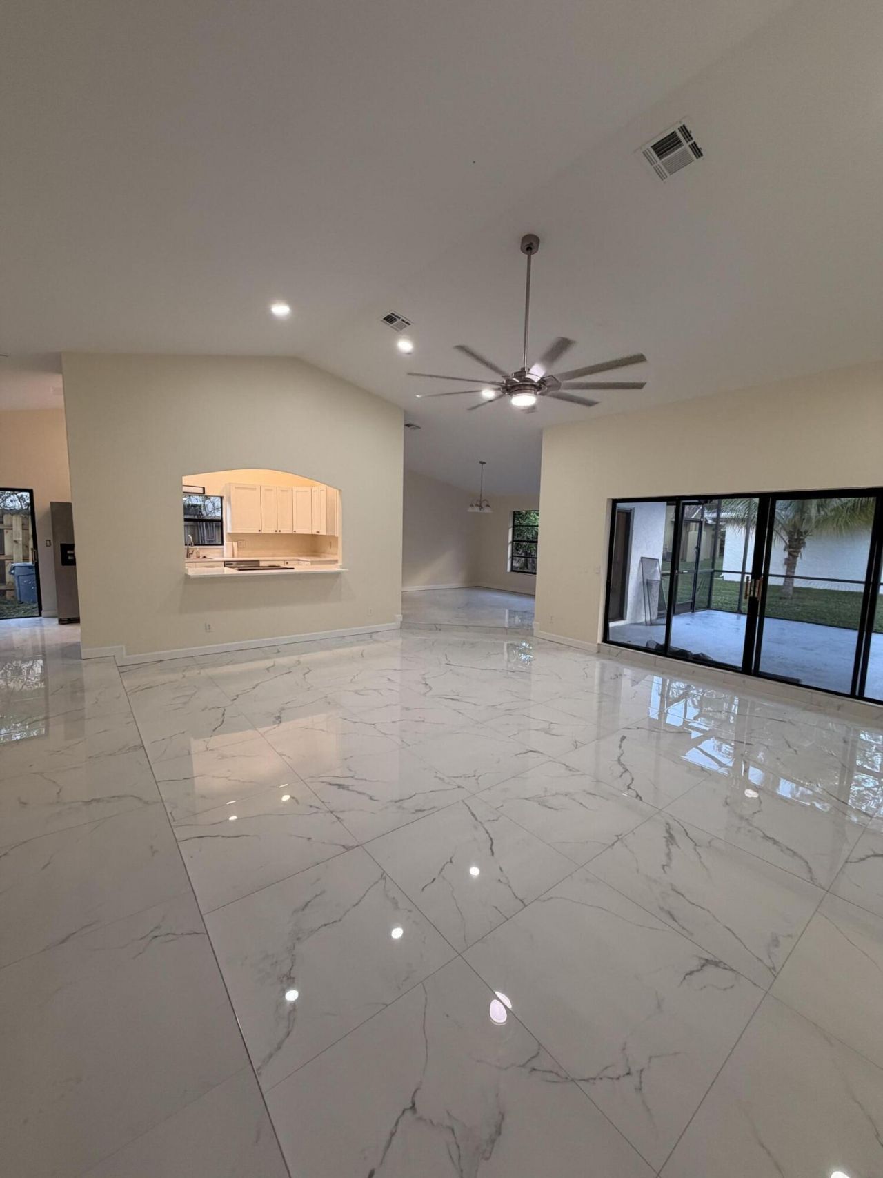 7009 NW 49th Place, Unit 1, Lauderhill, FL 33319 Photo
