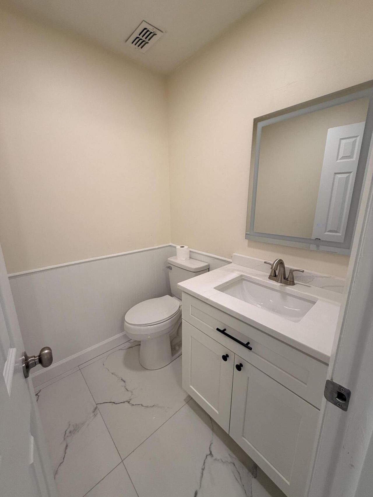 7009 NW 49th Place, Unit 1, Lauderhill, FL 33319 Photo