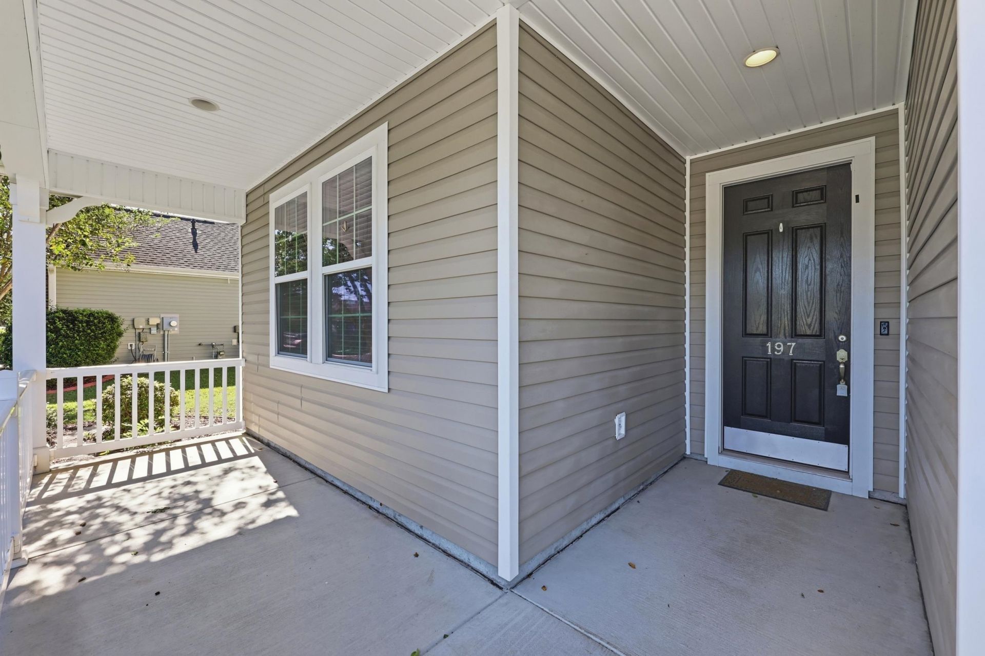 197 Ridge Point Dr.  Photo 4