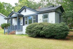 920 Berry St  photo 4