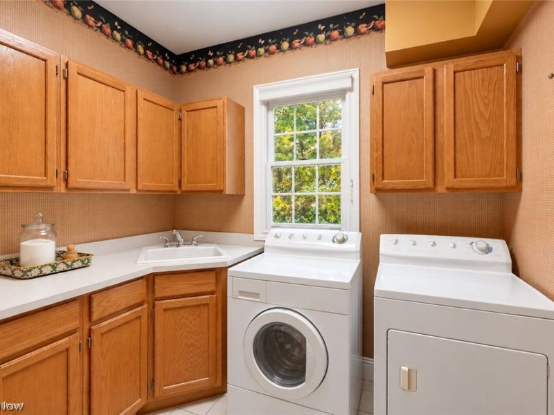 495 North Street , Chagrin Falls, OH 44022 Photo 17