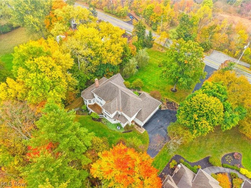 495 North Street , Chagrin Falls, OH 44022 Photo 2
