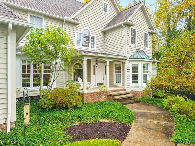 495 North Street , Chagrin Falls, OH 44022 Photo 3