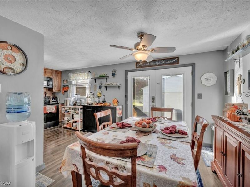 702 Oberlin Place, Austintown, OH 44515 Photo 12
