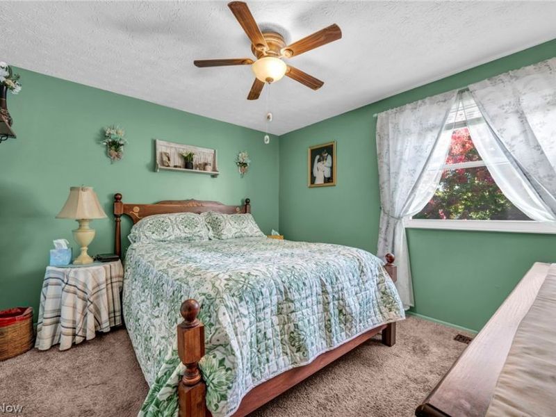 702 Oberlin Place, Austintown, OH 44515 Photo 15