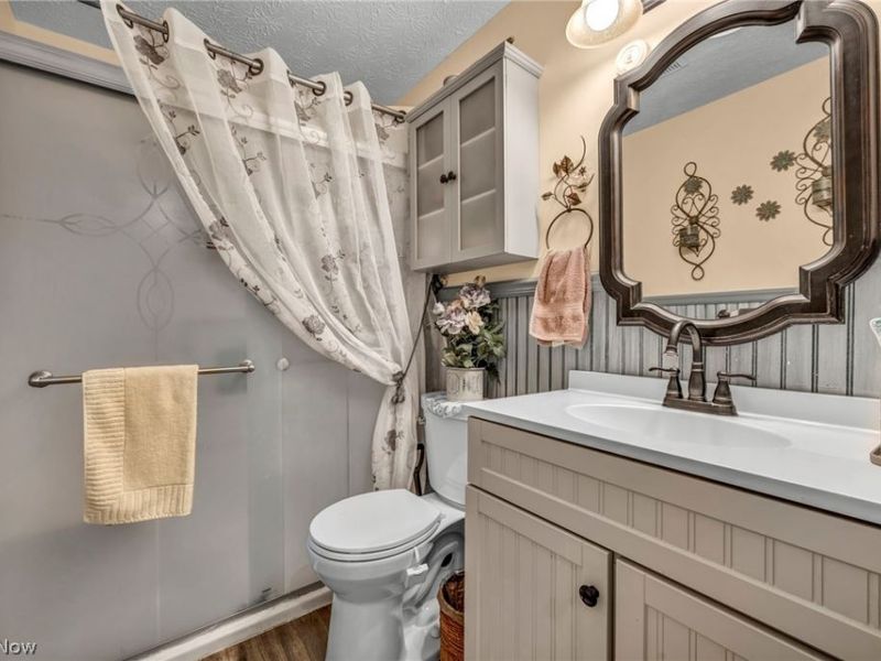 702 Oberlin Place, Austintown, OH 44515 Photo 18