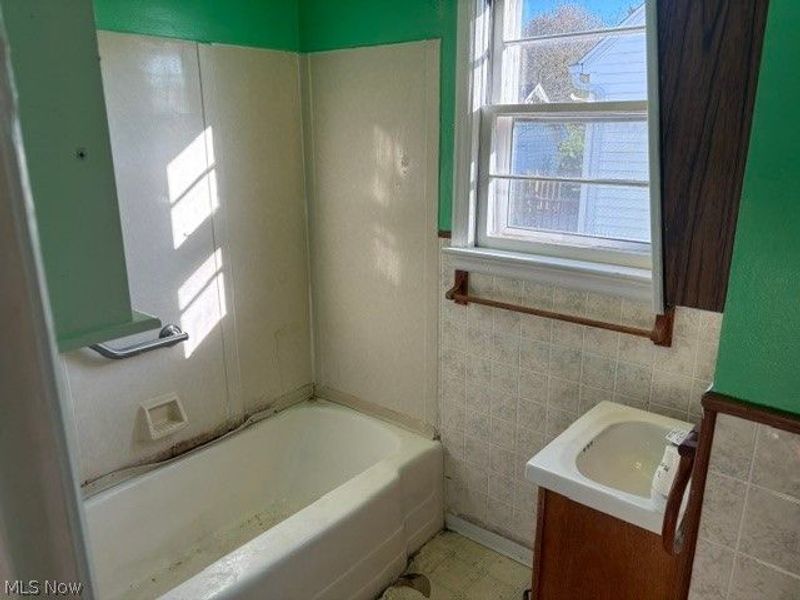 1839 9th Street SW, Akron, OH 44314 Photo 7