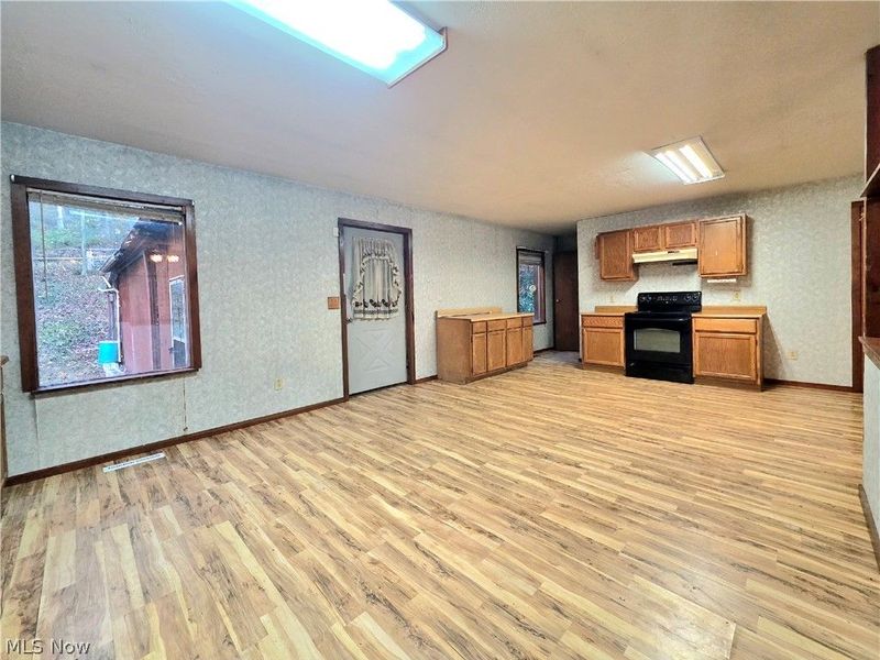 13535 Township Road 223, Big Prairie, OH 44611 Photo 10