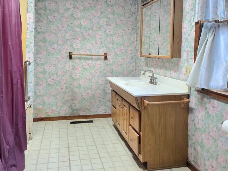 13535 Township Road 223, Big Prairie, OH 44611 Photo 20