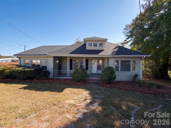 3812 Old York Road , Gastonia, NC 28056