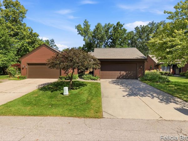 4197 Indian Spring Drive SW, Grandville, MI 49418