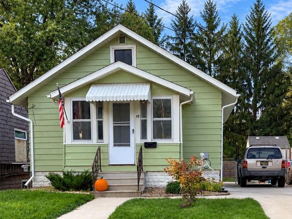 39 Gerdon Avenue, Pontiac, MI 48342