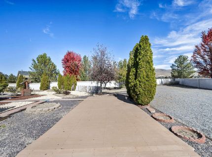 1172 Country Club Drive, Minden, NV 89423 Photo