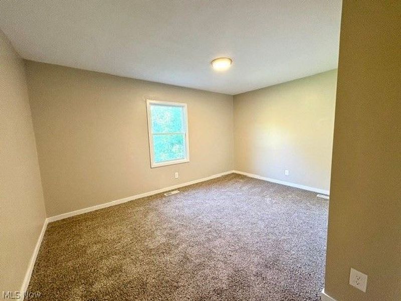 2193 33rd Street E, Cleveland, OH 44115 Photo 12