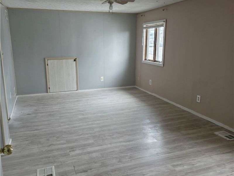 1570 Edgehill Avenue SE, Warren, OH 44484 Photo 7