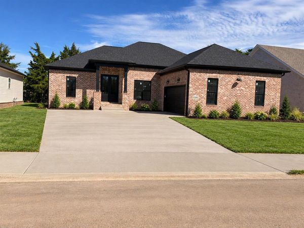 2580 Cedrus Avenue , Bowling Green, KY 42101