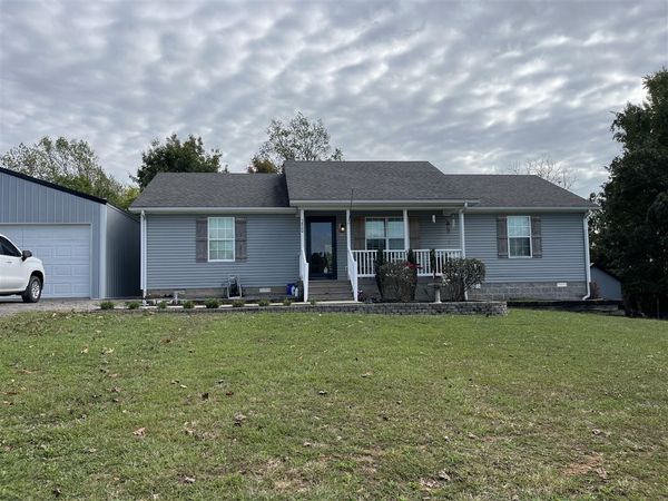 3800 New Glasgow Road , Scottsville, KY 42164