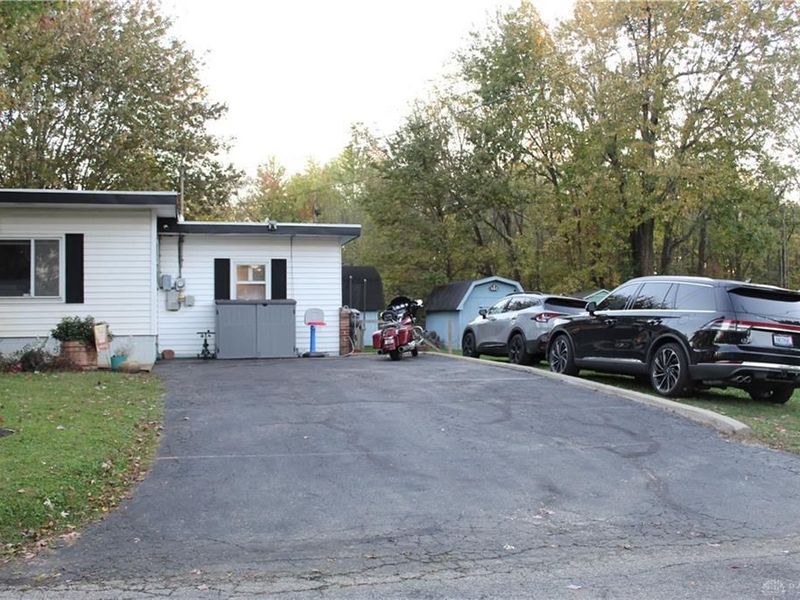 3675 Calhoun Drive, Springfield, OH 45505 Photo 47