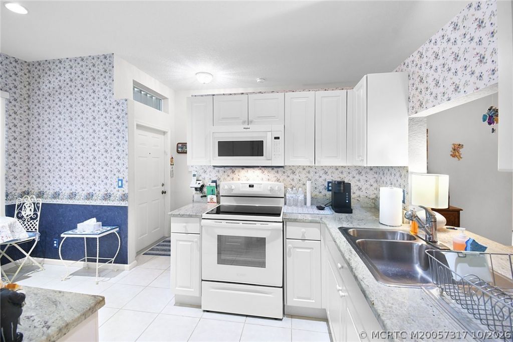 9145 Bay Point Circle , West Palm Beach, FL 33411 Photo