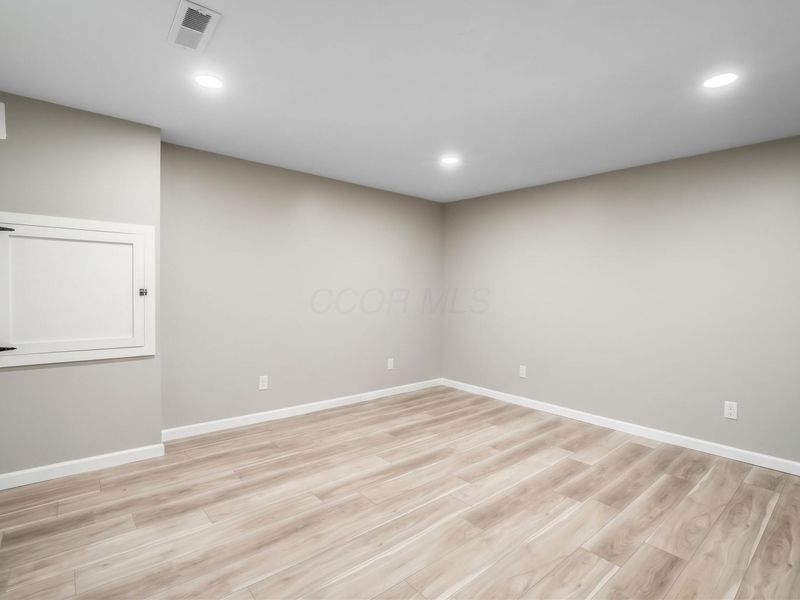 6099 Innovation Drive, Dublin, OH 43016 Photo 24