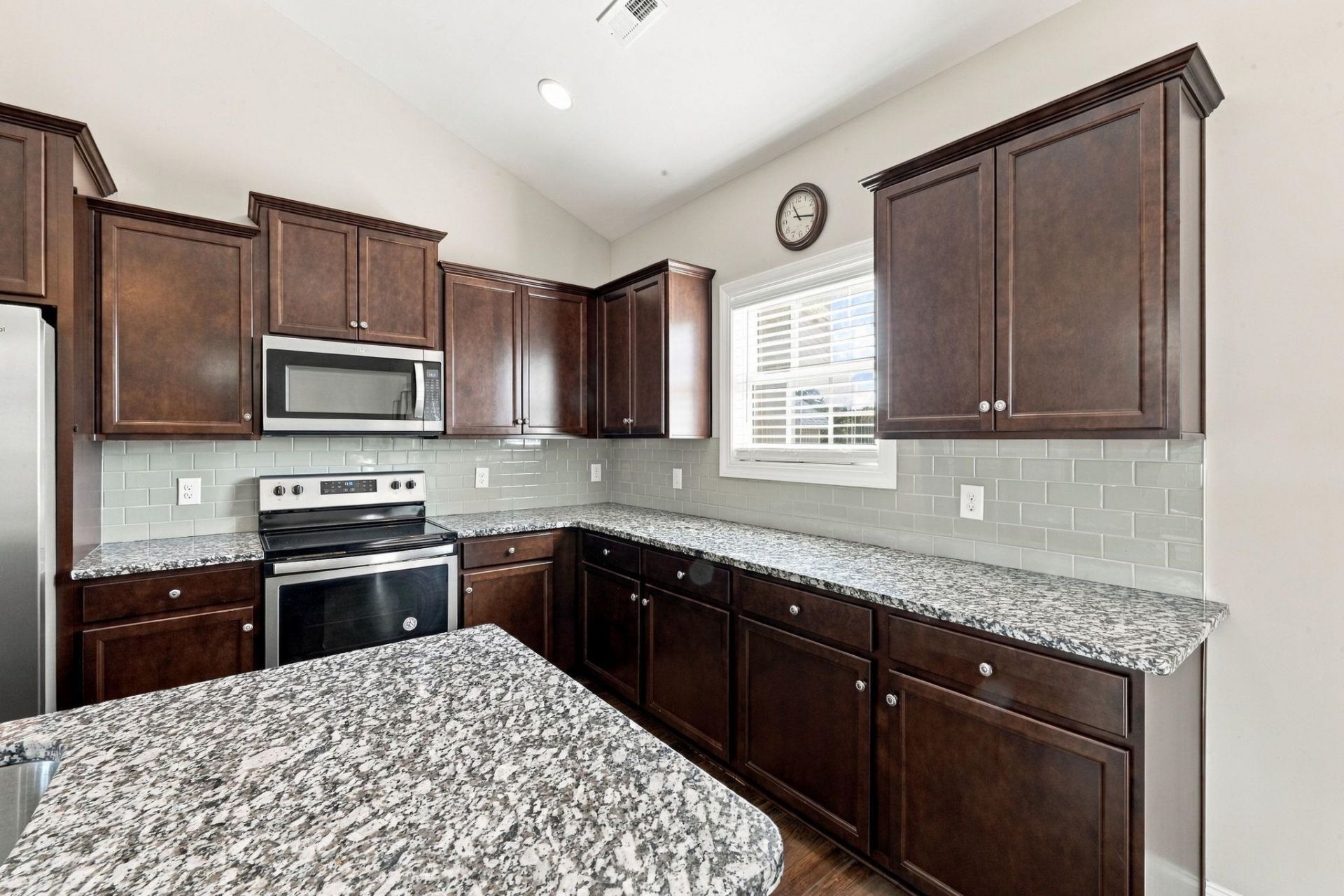 188 High Meadow Ln.  Photo 27