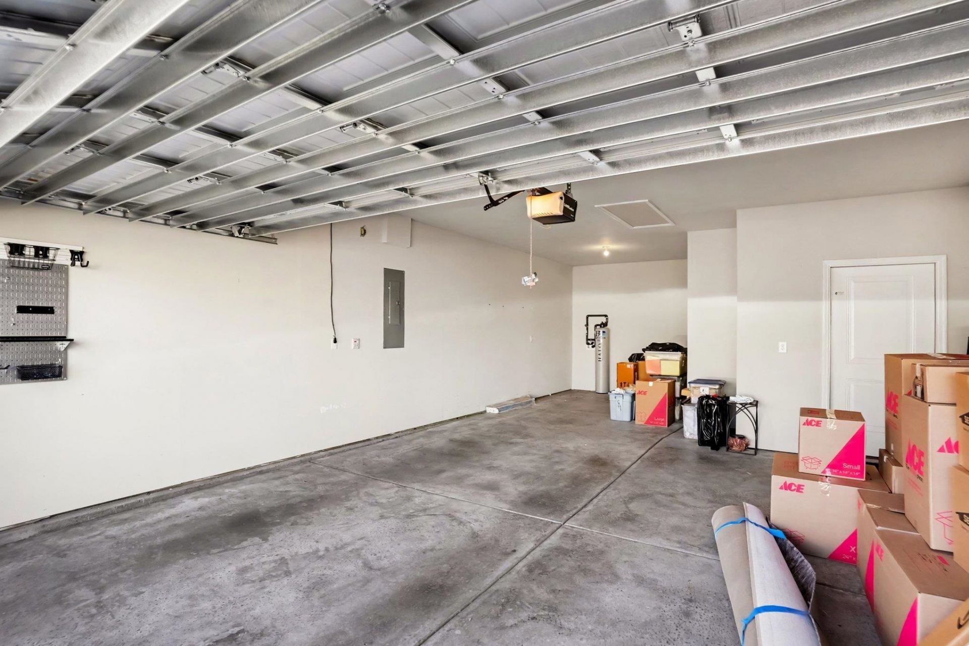 6578 Sabbioni St. Photo 37