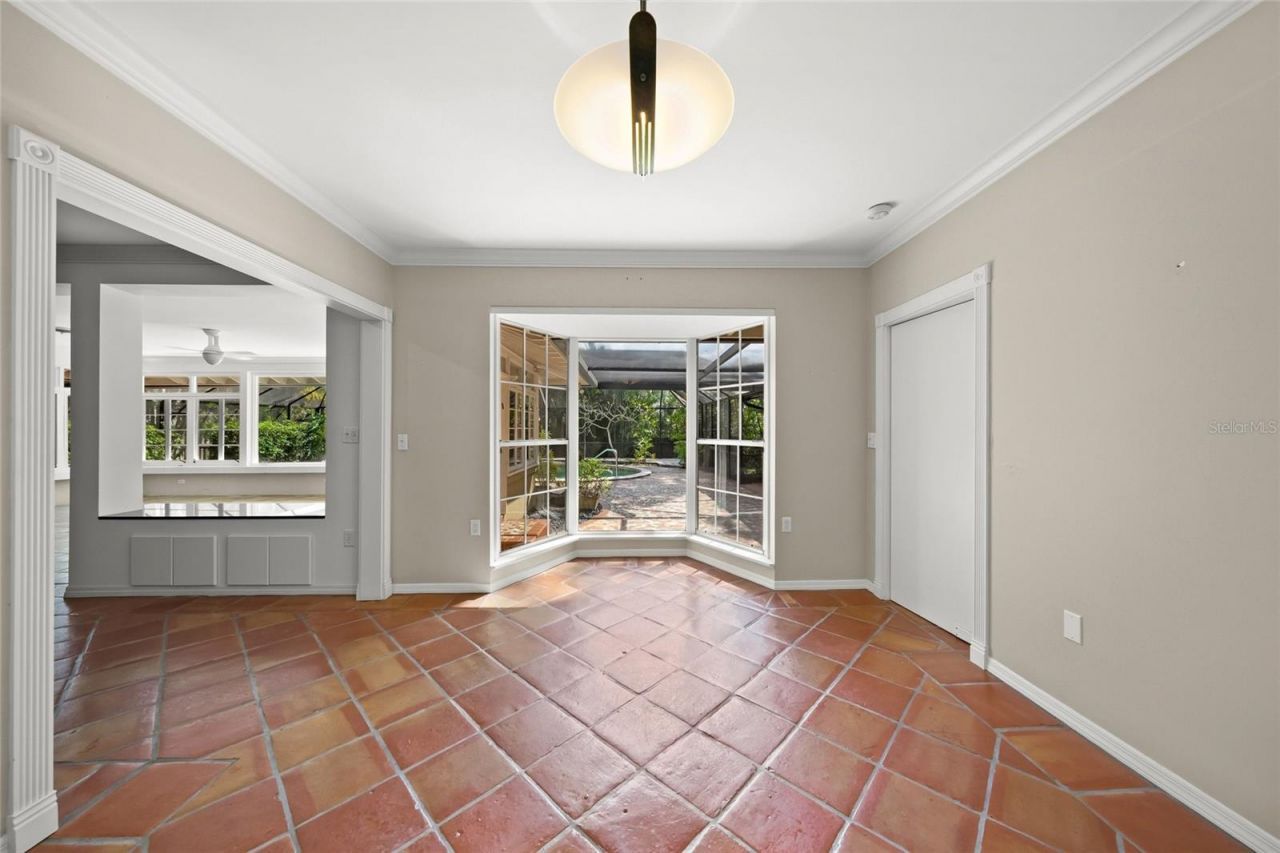 1714 South Drive , Sarasota, FL 34239 Photo