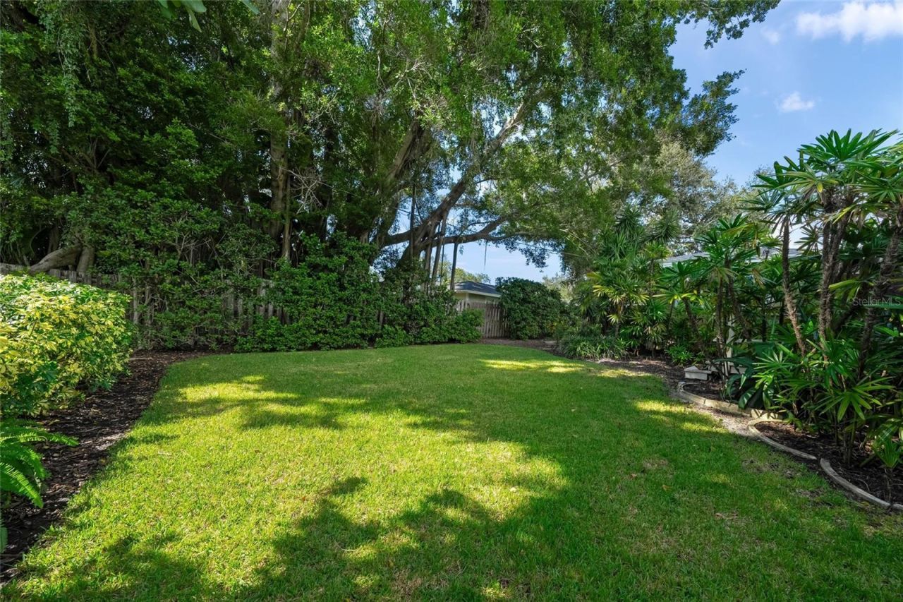 1714 South Drive , Sarasota, FL 34239 Photo