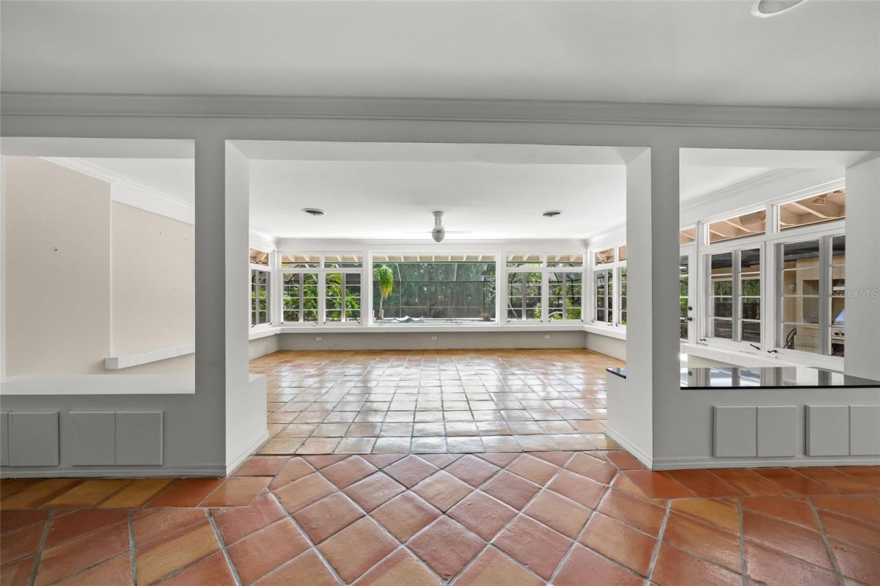 1714 South Drive , Sarasota, FL 34239 Photo