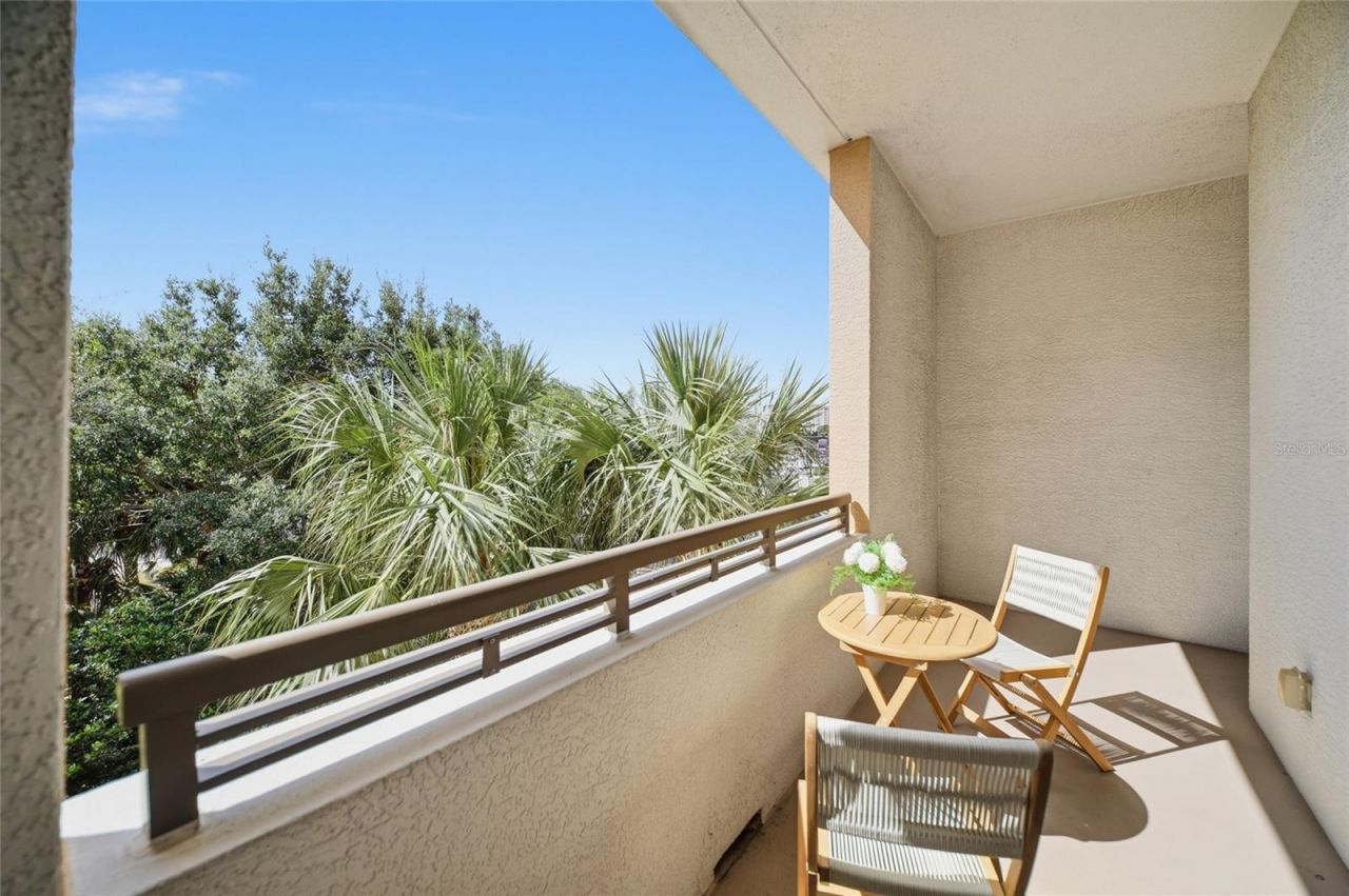 800 N Tamiami Trail, Unit 201, Sarasota, FL 34236 Photo