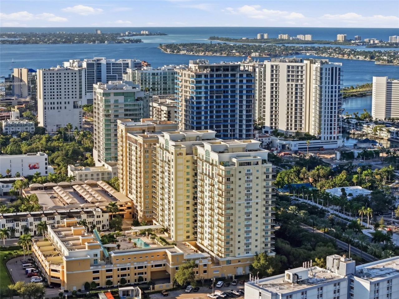 800 N Tamiami Trail, Unit 201, Sarasota, FL 34236 Photo