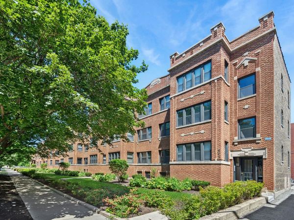 4013 N Southport Avenue , Unit 2, Chicago, IL 60613