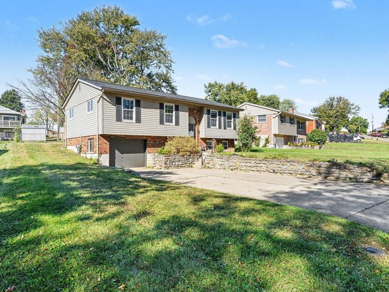 623 Perimeter Drive, Erlanger, KY 41018 Photo 2