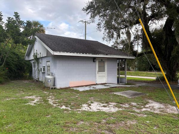 2603 N OLD DIXIE Highway, St. Lucie Village, FL 34946