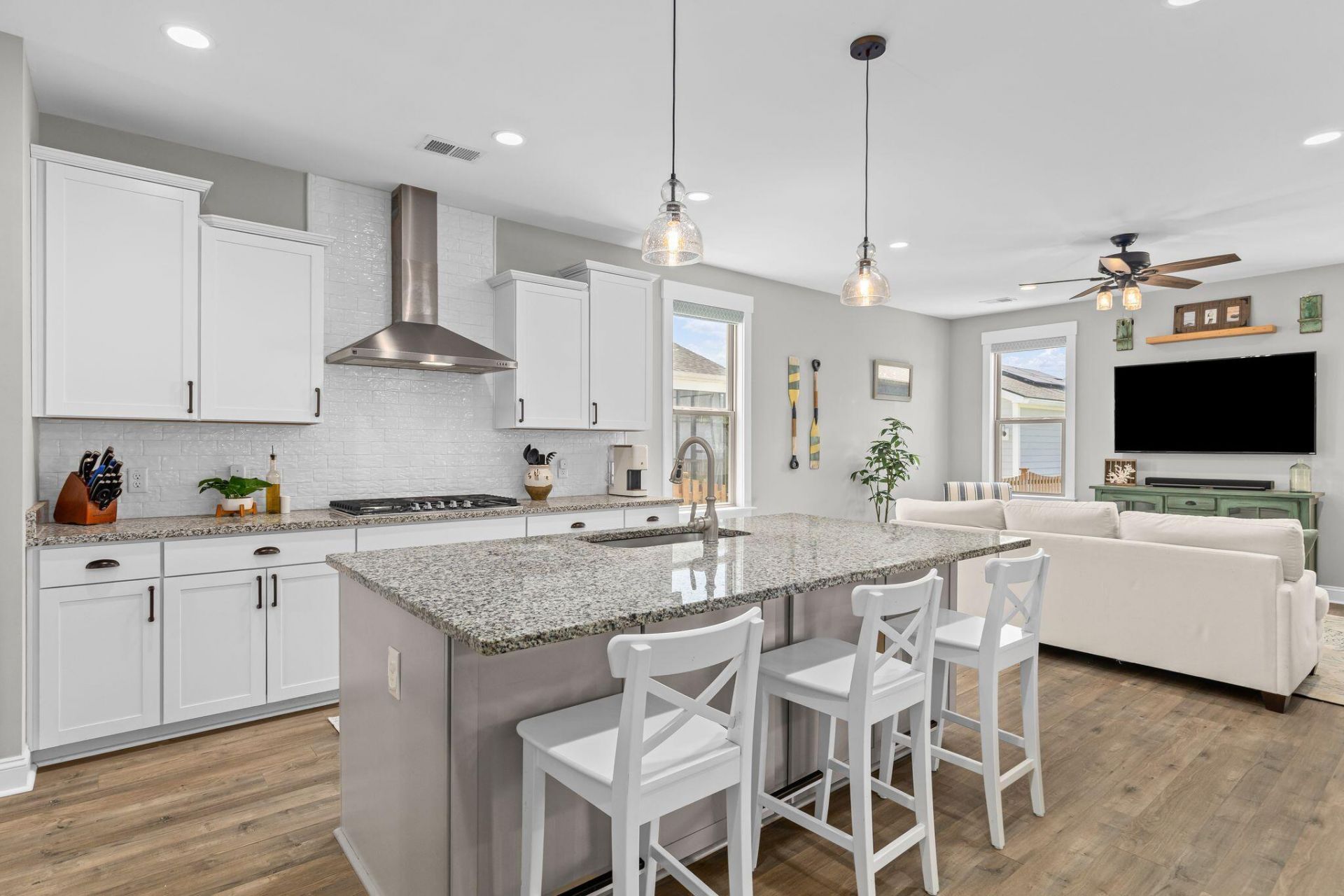 2199 Kemmerlin Street Photo 19