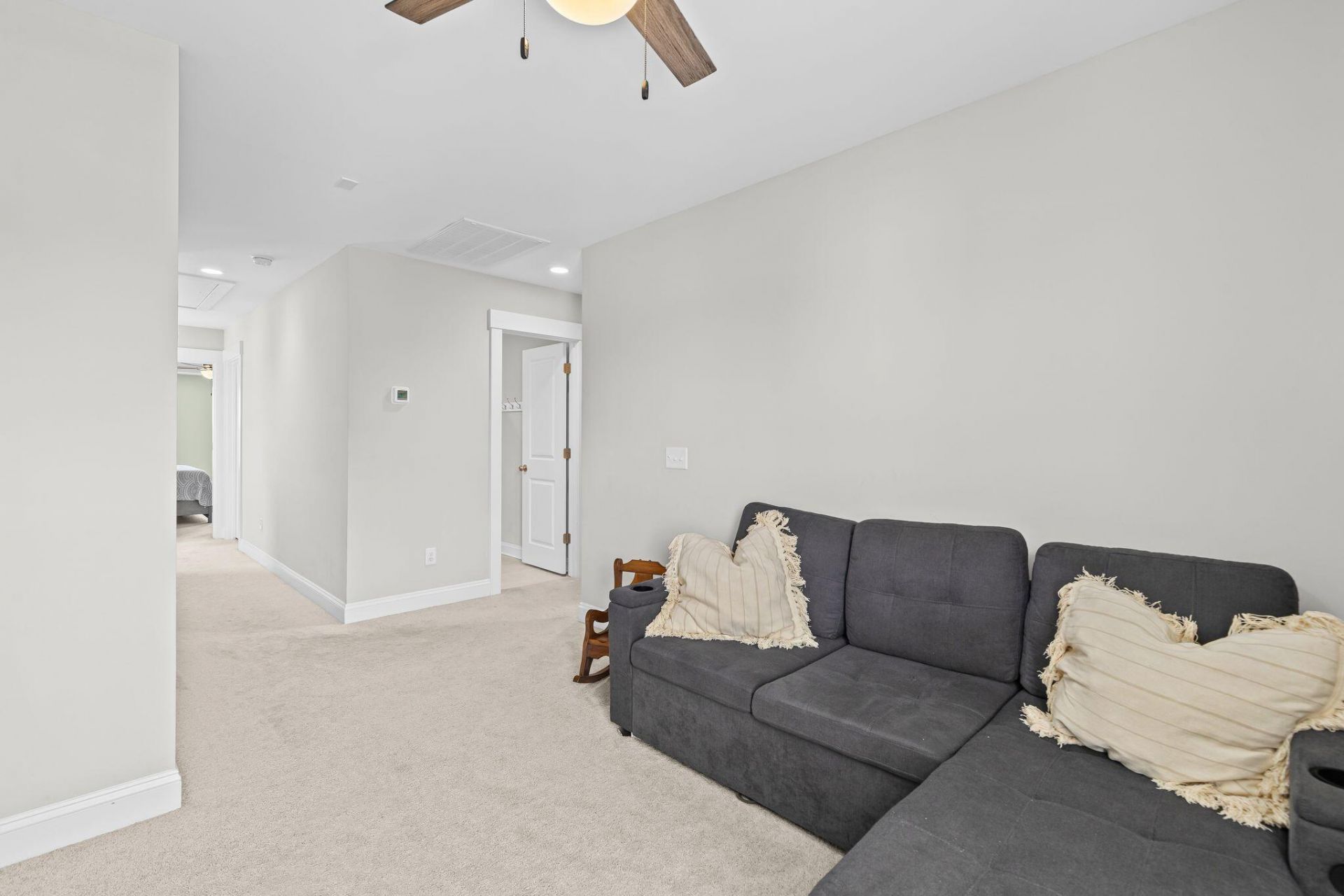 2199 Kemmerlin Street Photo 29
