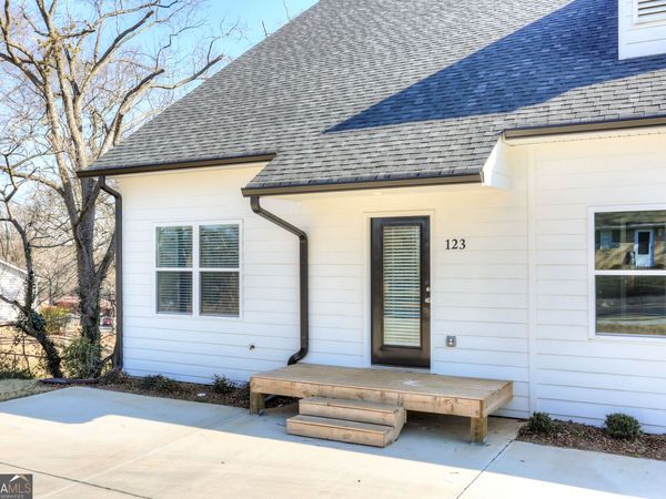123 Jones Street, Cartersville, GA 30120
