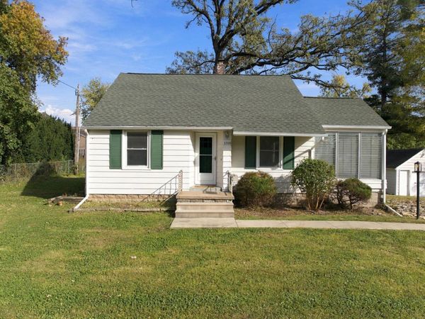 2306 Rownd St. , Cedar Falls, IA 50613