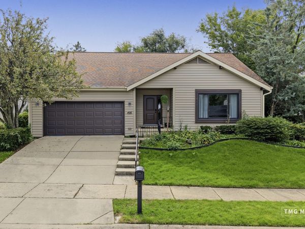 466 Laura Court , Naperville, IL 60563