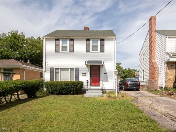 15715 Glendale Avenue , Cleveland, OH 44128
