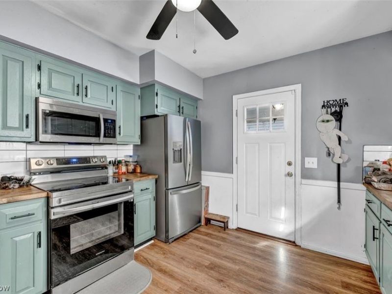 1755 E 36th Street, Lorain, OH 44055 Photo 10