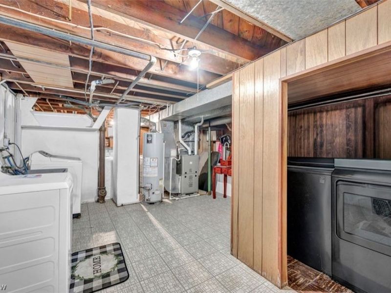1755 E 36th Street, Lorain, OH 44055 Photo 31