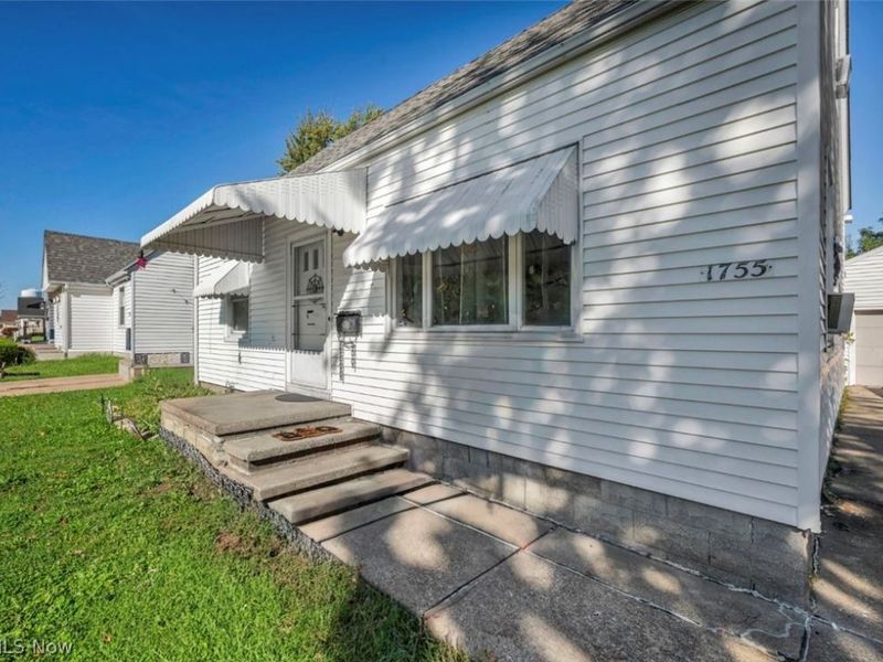 1755 E 36th Street, Lorain, OH 44055 Photo 5